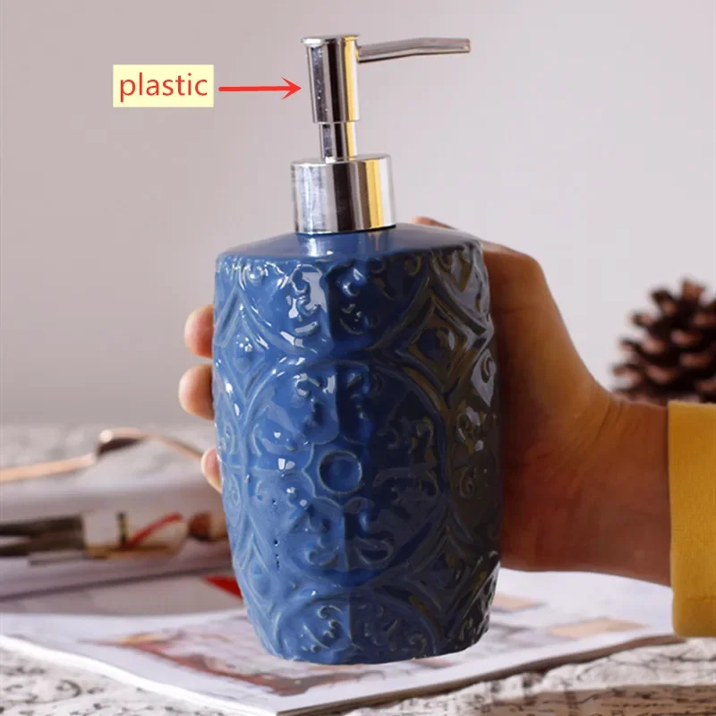 Ceramica Blu Shampoo Bottiglie di gel doccia Porta disinfettante per le mani Dispenser per braccialetti Accessori per il bagno Pompa per dispenser