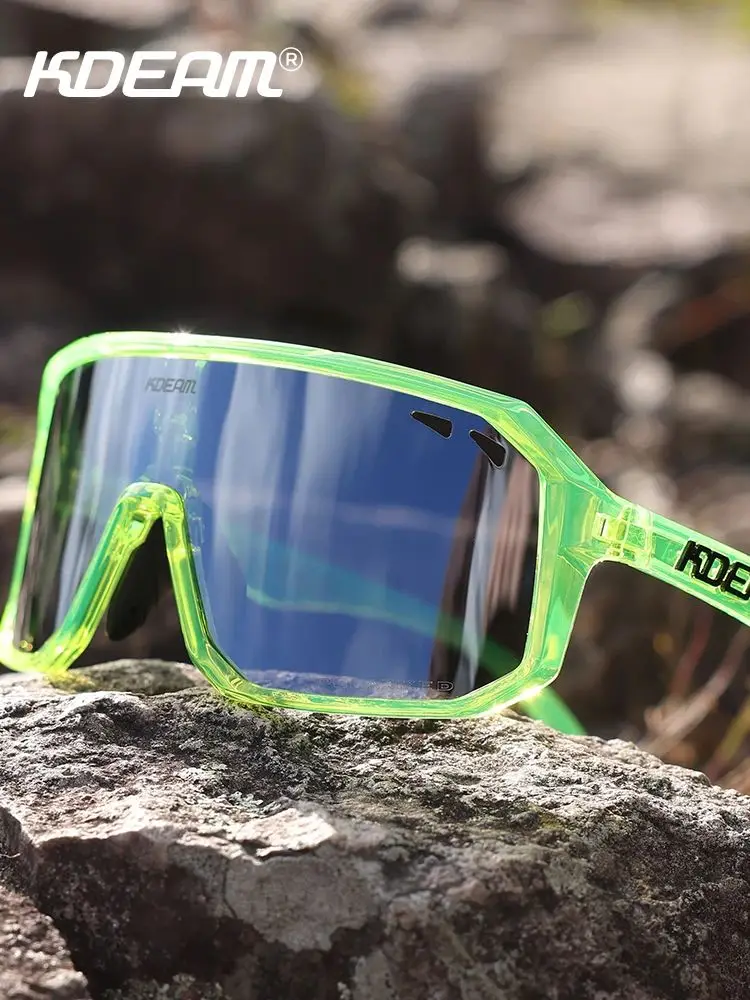 KDEAM TR90 hommes cyclisme lunettes de soleil vtt sport vélo lunettes de soleil polarisées 1.2mm lentille texturée tridimensionnel marque Logo