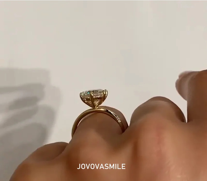 JOVOVASMILE-Anillo de boda de moissanita VVS1, sortija de boda de 2,5 quilates, corte brillante redondo, chapado en plata, oro amarillo de 6 puntas, 8,5mm