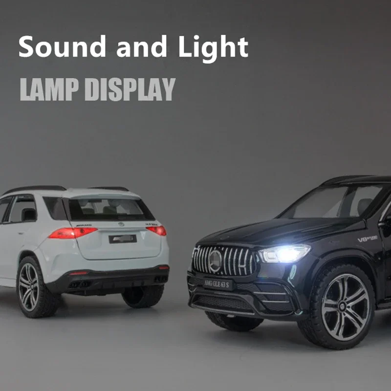 1:32 Benzs GLE 63S Alloy Car Model Diecast Metal Toy Off-road Vehicles Car Model Simulation Sound Light Collection Kids Gift