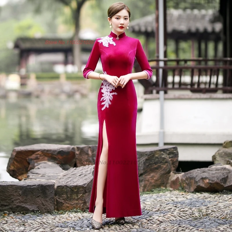 

Китайское винтажное платье 2025 года, улучшенное бархатное платье Cheongsam с национальной цветочной вышивкой, сценическое платье, банкетное вечернее платье