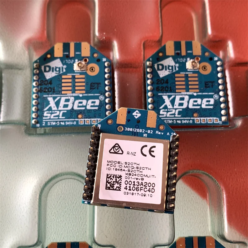 XB24CDMUIT-001 นําเข้า Zigbee โมดูลการรับส่งข้อมูลไร้สาย XBee S2C 2.4G ของแท้