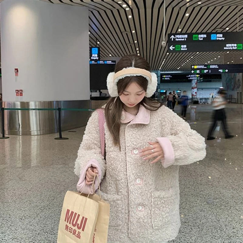 

Heavy Industry Lamb Wool Double-sided Coat Women's Small Fur Integrated Lapel Thickened Top Winter