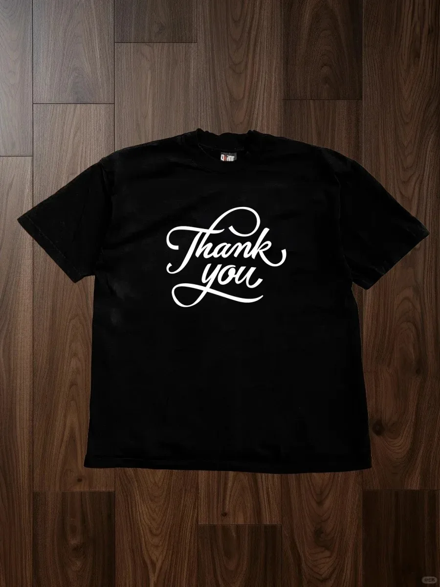 تي شيرت بسيط مطبوع بأكمام قصيرة موضة 2026 ملابس خالية من الجنس بسيط منخفض المفتاح فاخر صيفي للرجال والنساء Y2k قطع علوية كبيرة الحجم #2