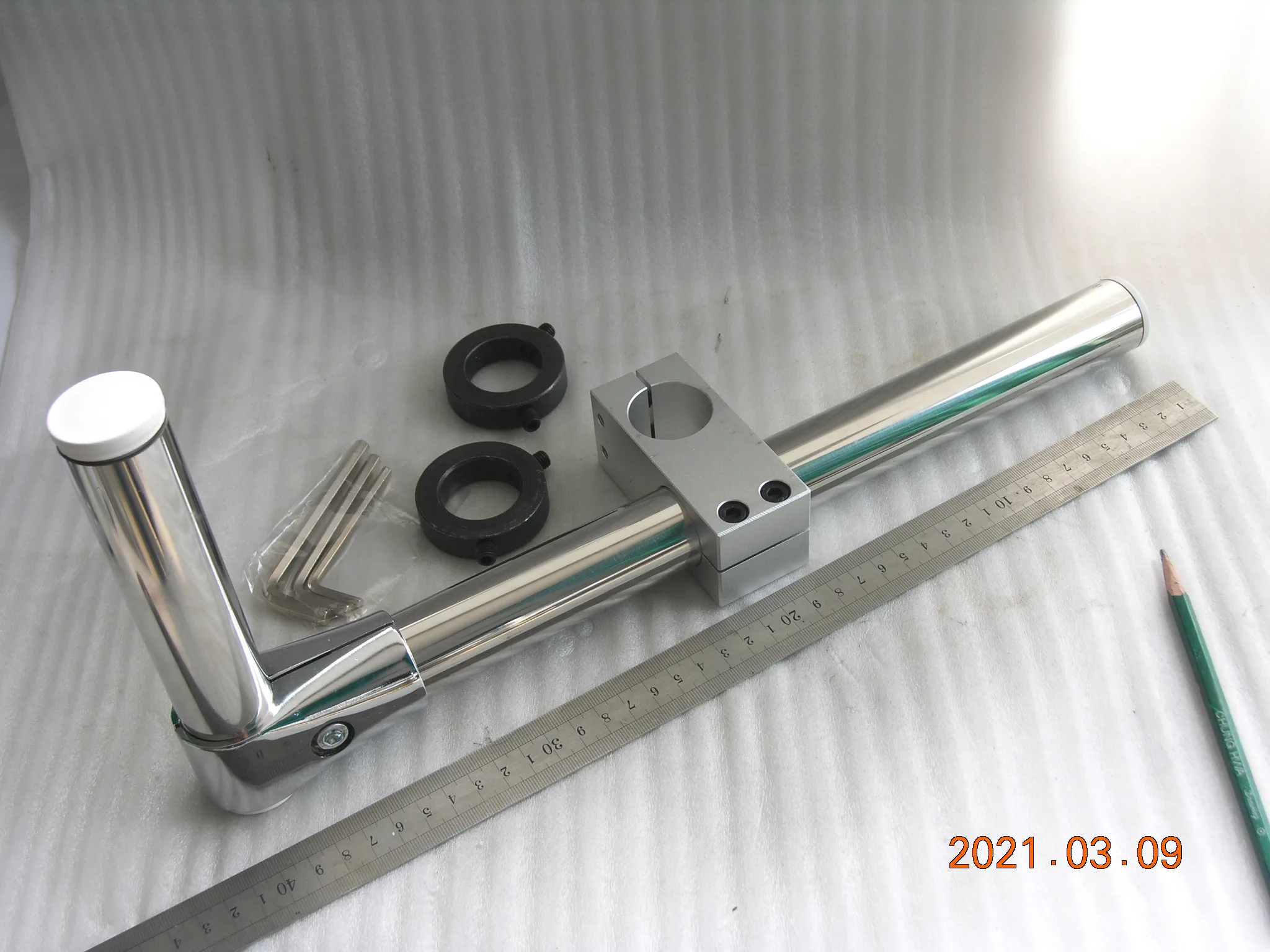 The upgrade plan of the microscope universal bracket cross bar bracket is a column long cross bar with a diameter of 32 mm