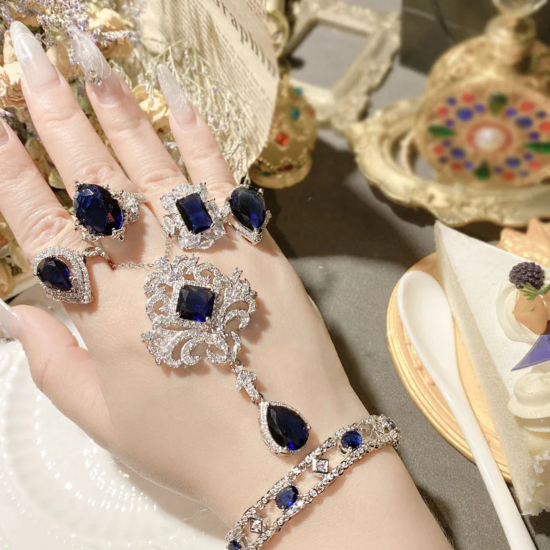 Brillian Luxury Temperament Blue Water Droplet Shaped Resizable Rings for Women's Engagement Wedding Luxurious Banquet Jewelry