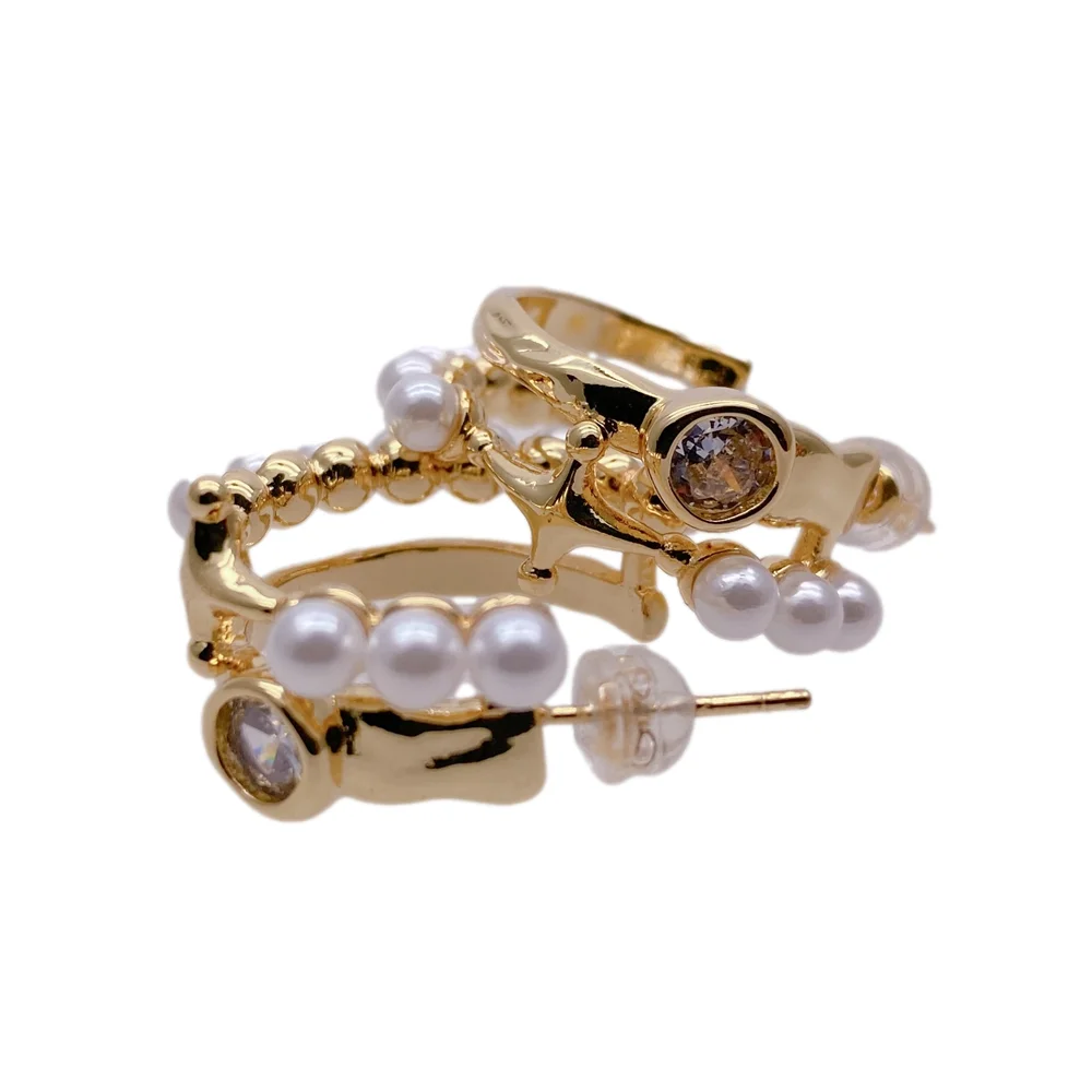Y·YING White Sea Shell Pearl Cz Zircon Hoop Stud Earrings Huggie Earring For Wedding Gift