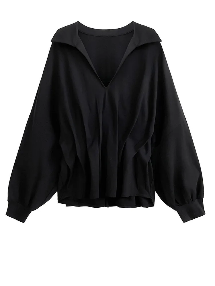 [EAM] Black Pleated Big Size Casual Jacket New V-neck Long Batwing Sleeve Women Coat Fashion Tide Spring Autumn 2024 1DH6865