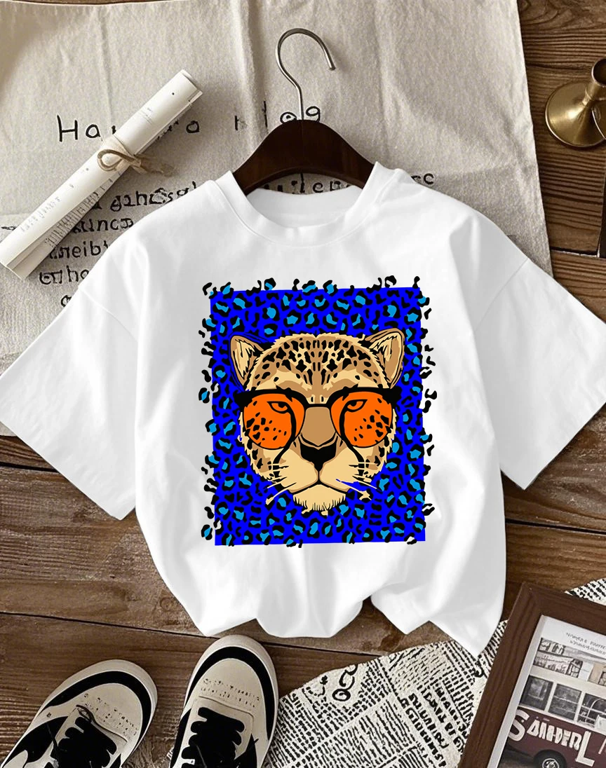 Funny Leopard Under Blue Leopard Print Pattern Women T-Shirt Casual O-Neck Tee All-Match Female Top Summer Y2K Women's Clothing