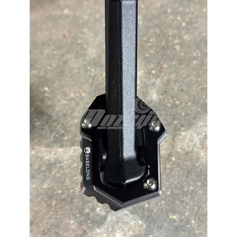 2023 2024 2025 Motorcycle Kickstand Pad Foot Side Stand Extension Plate For BMW R1300GS R 1300 GS ADV R1300 GSA Tire Valve Caps