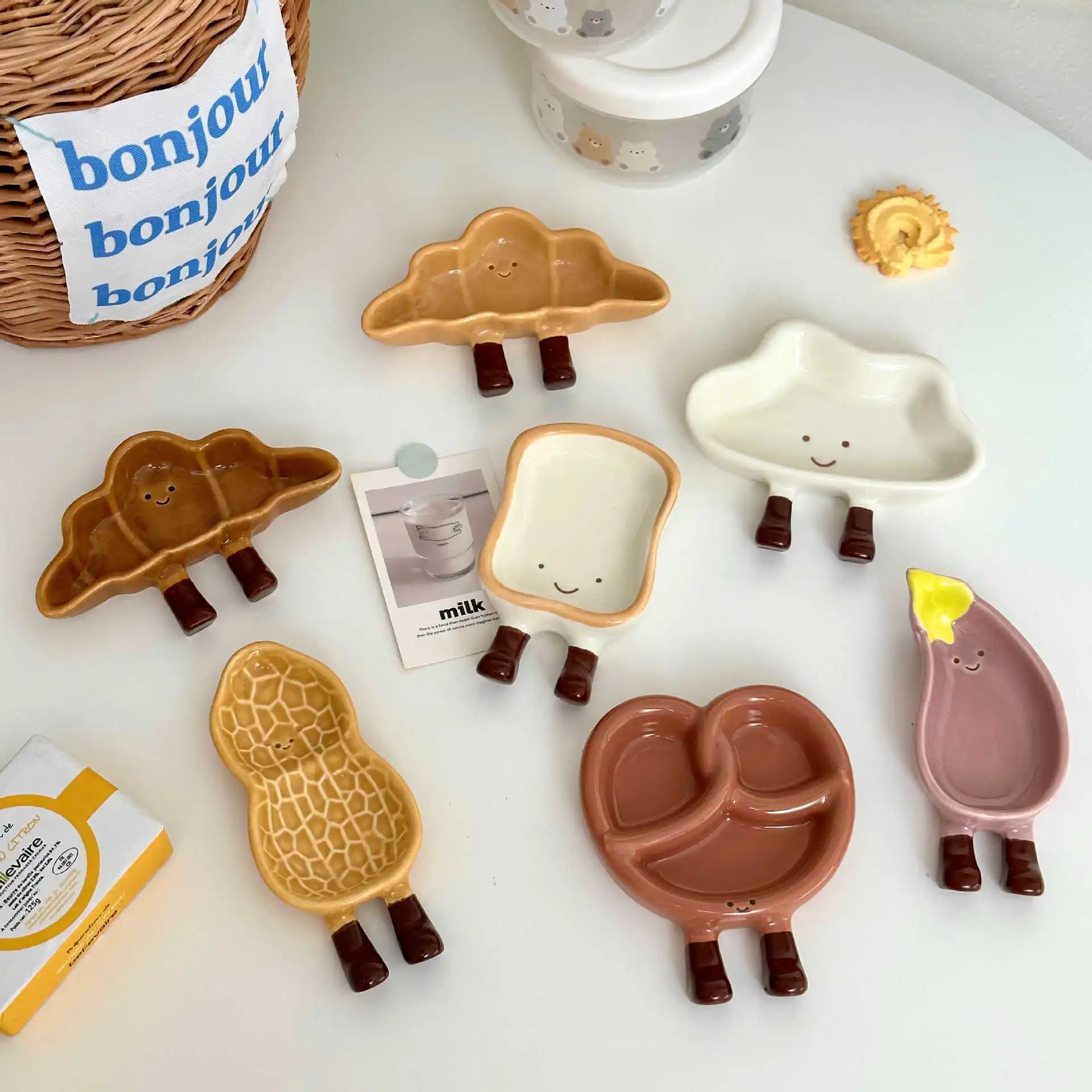 Cute Bread Ceramic Taste Plate Underglaze Color Side Dish Plate Hot Pot Seasoning Soy Sauce Vinegar Dipping Plate