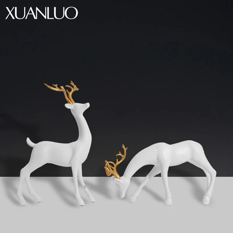 European-style faux black-and-white couple deer figurines for attracting wealth, decorative crafts for living rooms and bedrooms