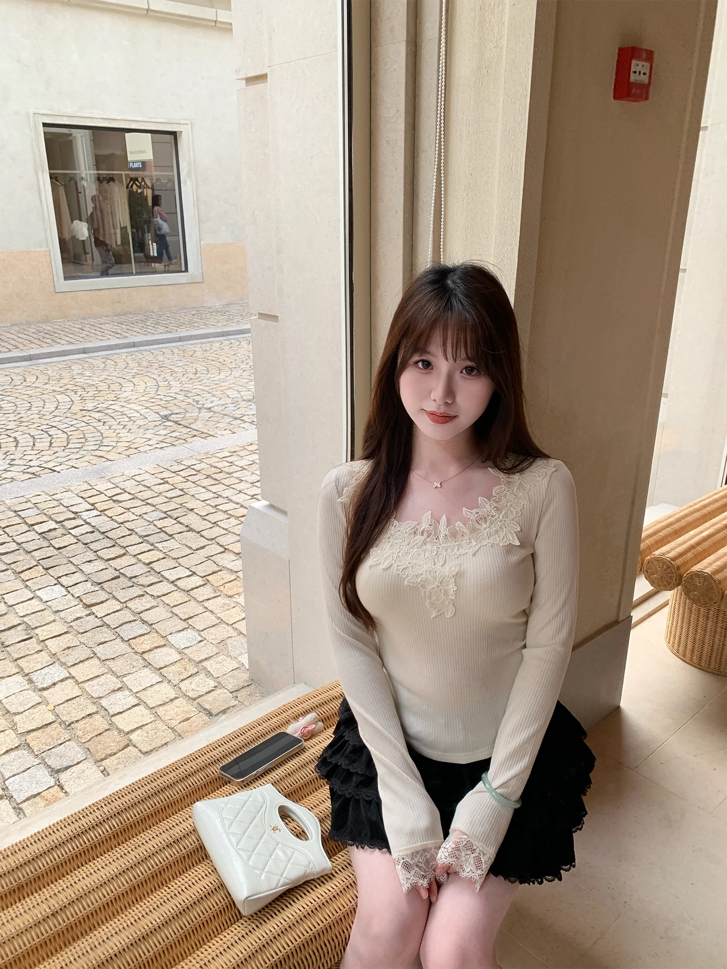 

ne Lace Splice Slim Fit Long Sve Base Layer Top Ele High-End Feel Pure Desire Women's T-irt Floral Trim Slimming ...