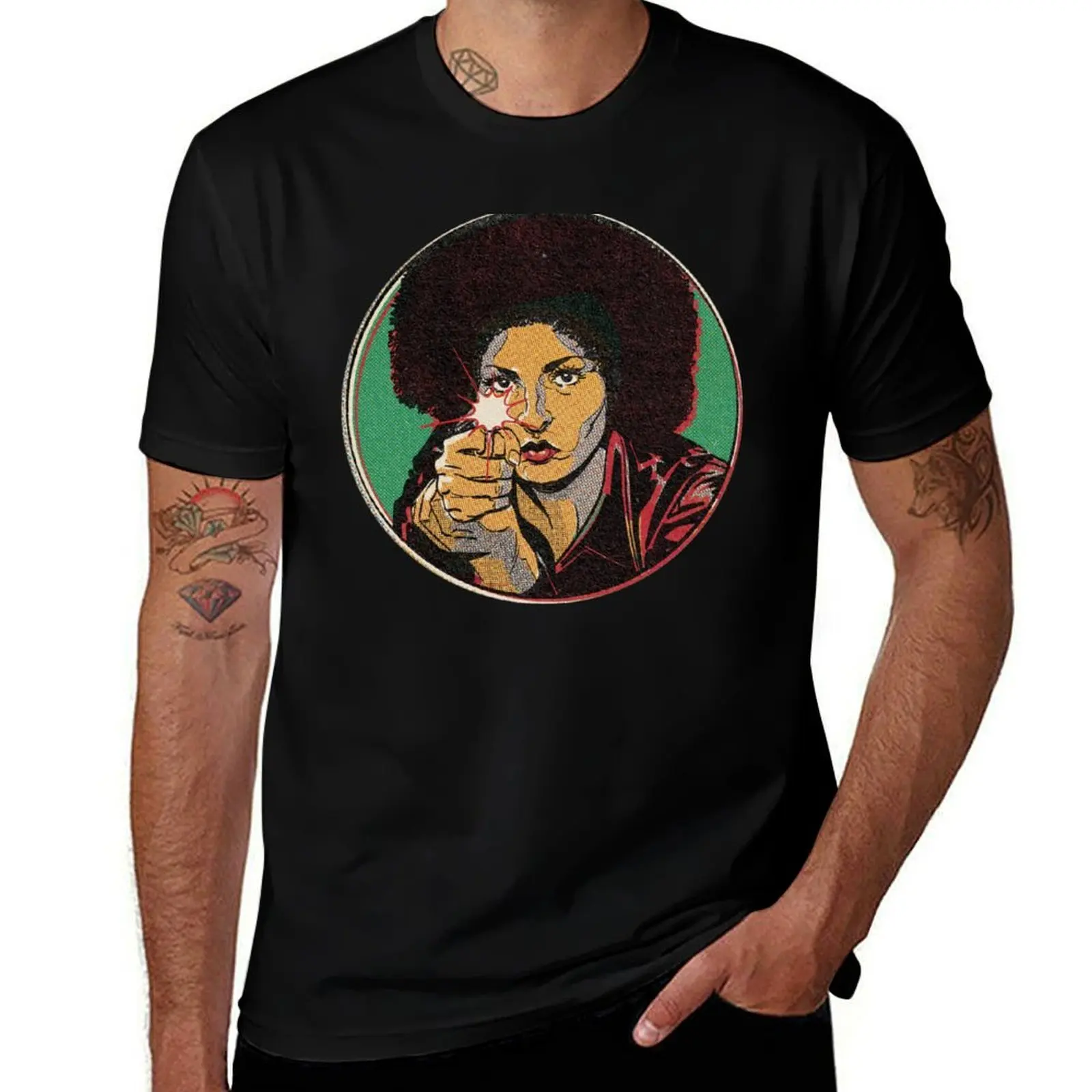 

Pam Grier as Foxy Brown T-Shirt man t shirt luxury men t shirt cotton 100% T-Shirt