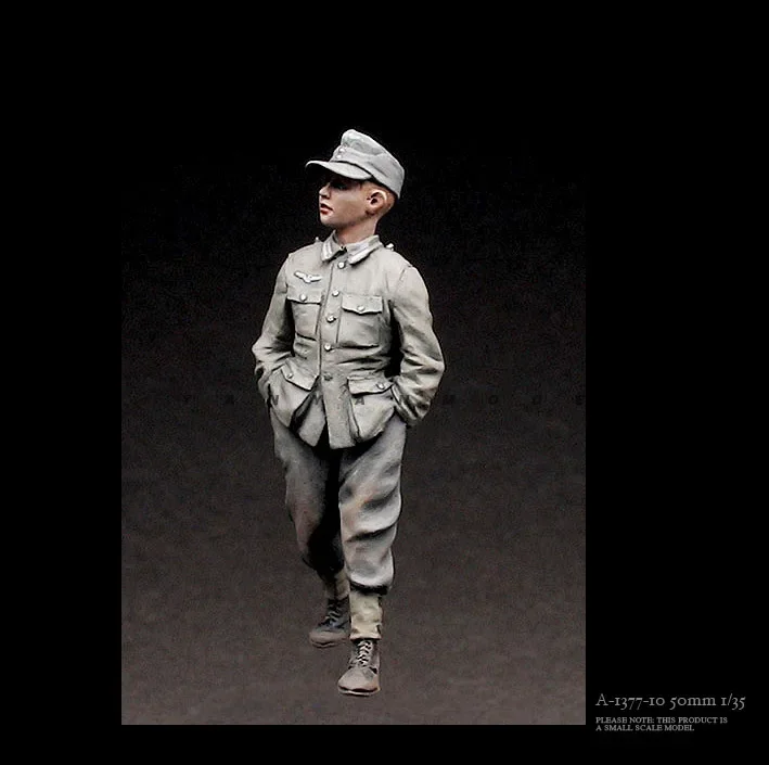 1/35 50mm Resin Soldier model kits figure colorless and self-assembled A-1377