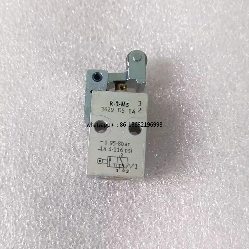 

Роликовый рычажный клапан R-3-M5 3629 3628