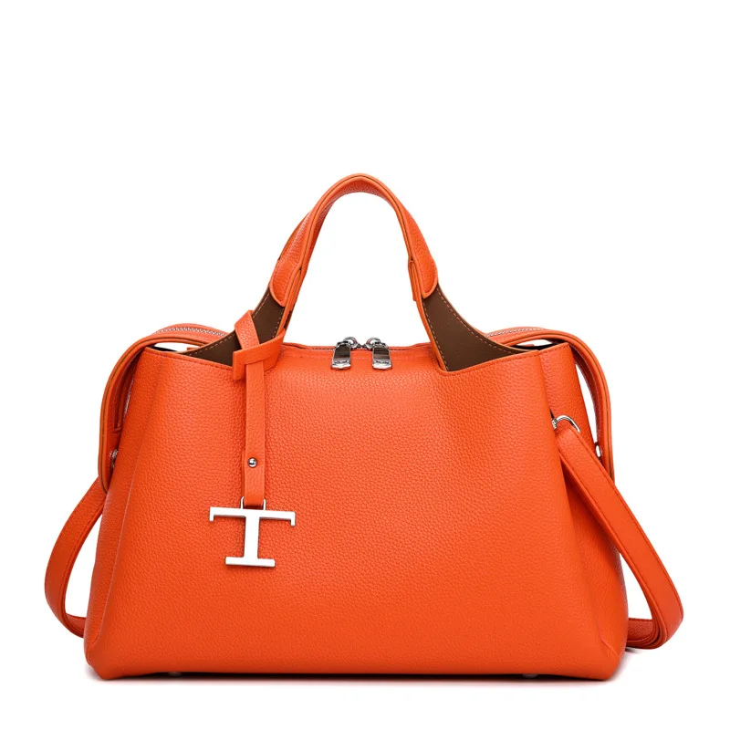 Trendy Simple Vintage Clutch Bag Elegant Leather Design Best For Women's Casual Outings image 3