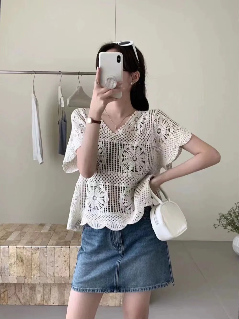 Sheer Crochet Top V-Neck Short Sleeve Open-knit Embroidery Blouse Women Summer Boho Vacation Beach Outfit