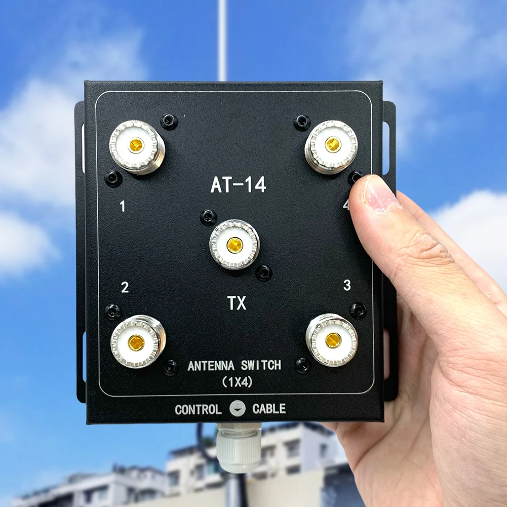 

4-Way Coax Remote Antenna Switch Antenna Switch 1.8-60MHz Antenna Signal Switch Antenna Splitter Switch for Radio Stations