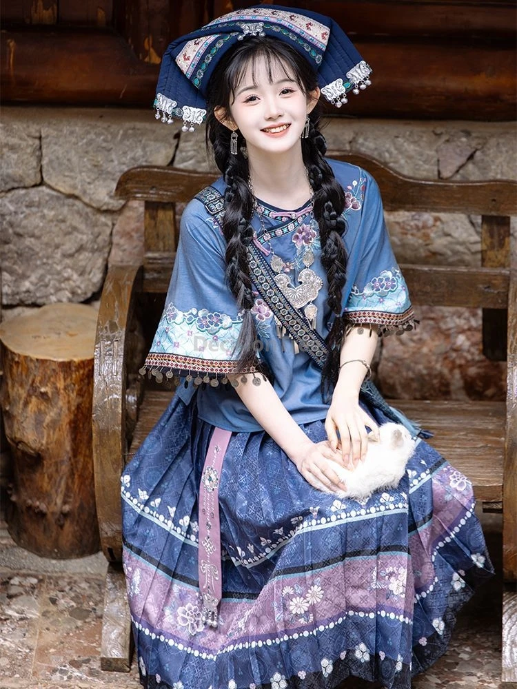 

2025 ethnic characteristic printing chinese clothing set sweet girls travel leisure garment vintage elegant temperament suit
