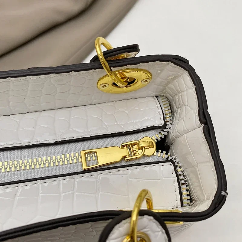 2025 جديد عصري المتضخم حقيبة تسوق حقيبة عصرية ركاب حقيبة عمل جلدية مقاوم للماء سعة كبيرة للنساء العمليات