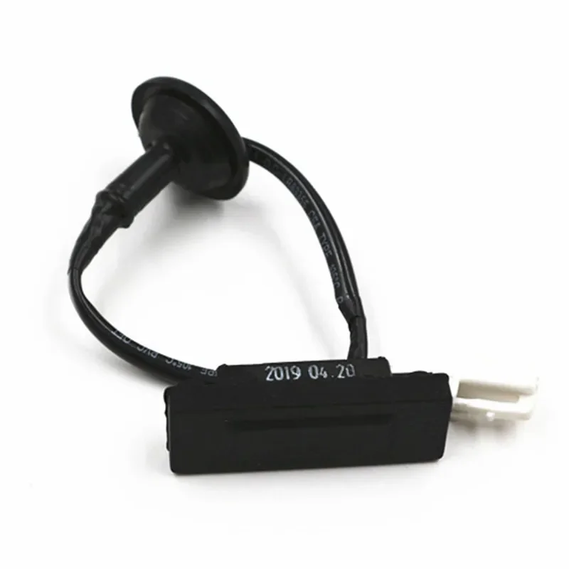 Rear Trunk Open Button Boot Release Switch 81260-1R000 81260-4X200 81260-1R200 For Hyundai Verna Hatchback For KIA K2