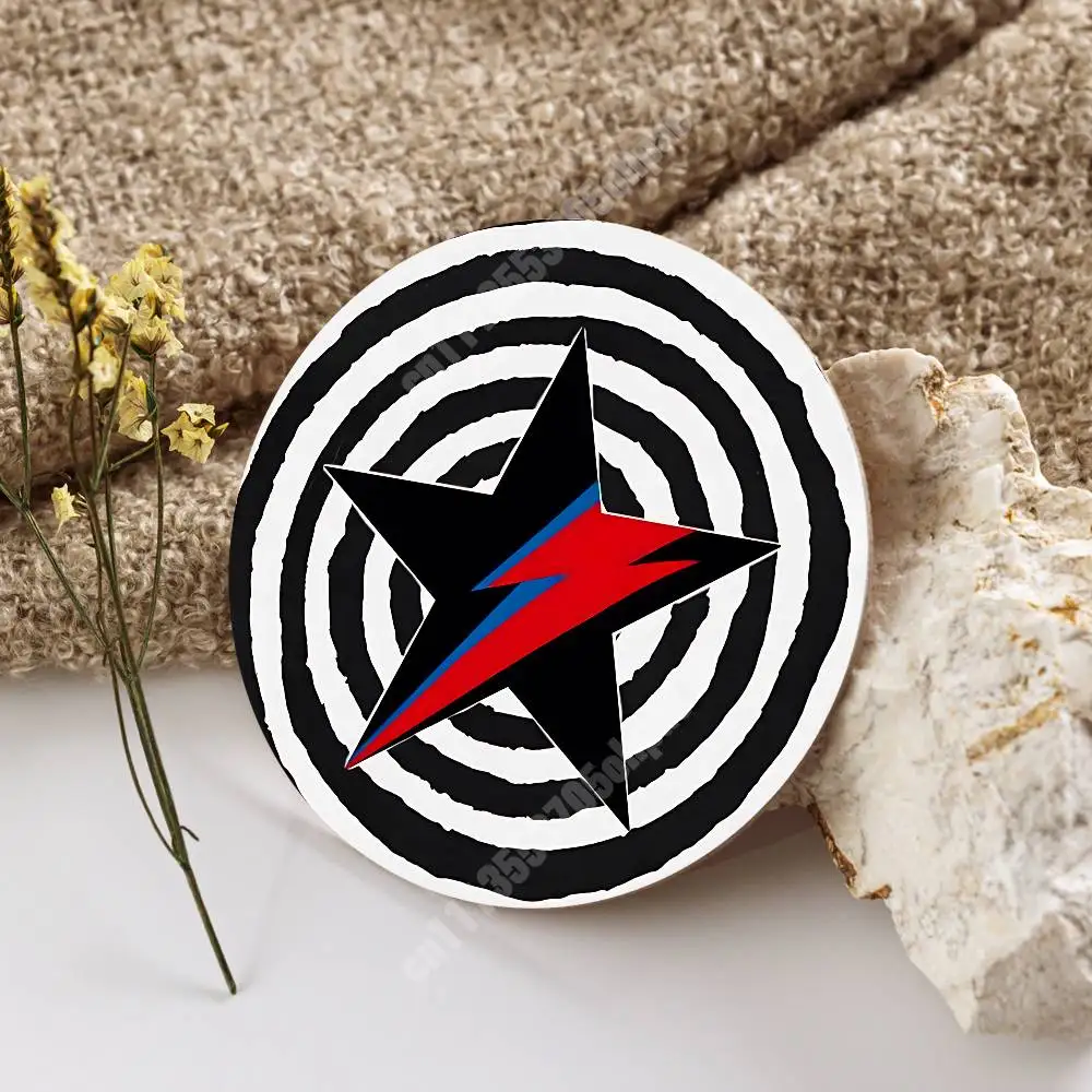 D-David B-Bowie Jazz Rock Singer Wooden Cup Mat Americano Beer Milk Water Coaster for Baking Studio