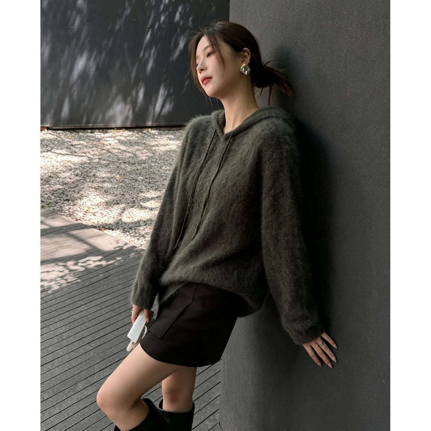 2026 Spring and Autumn New 100 Pure Wool Sweater Women's Round Neck Loose Sweater Joker Knitted Bottom Shirt with Jacket