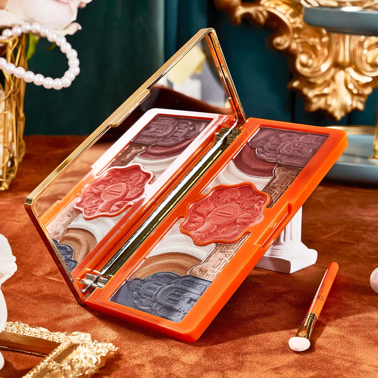 Rosemary Beauty Silky embossed high-gloss repair blush carved eye shadow tray multi-functional makeup tray all-in-one