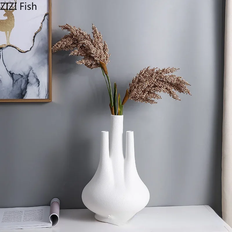 Nordic White Geometric Ceramic Vase Flower Arrangement Dried Flower Decoration Countertop Frosted Irregular Art Vase Home Decor