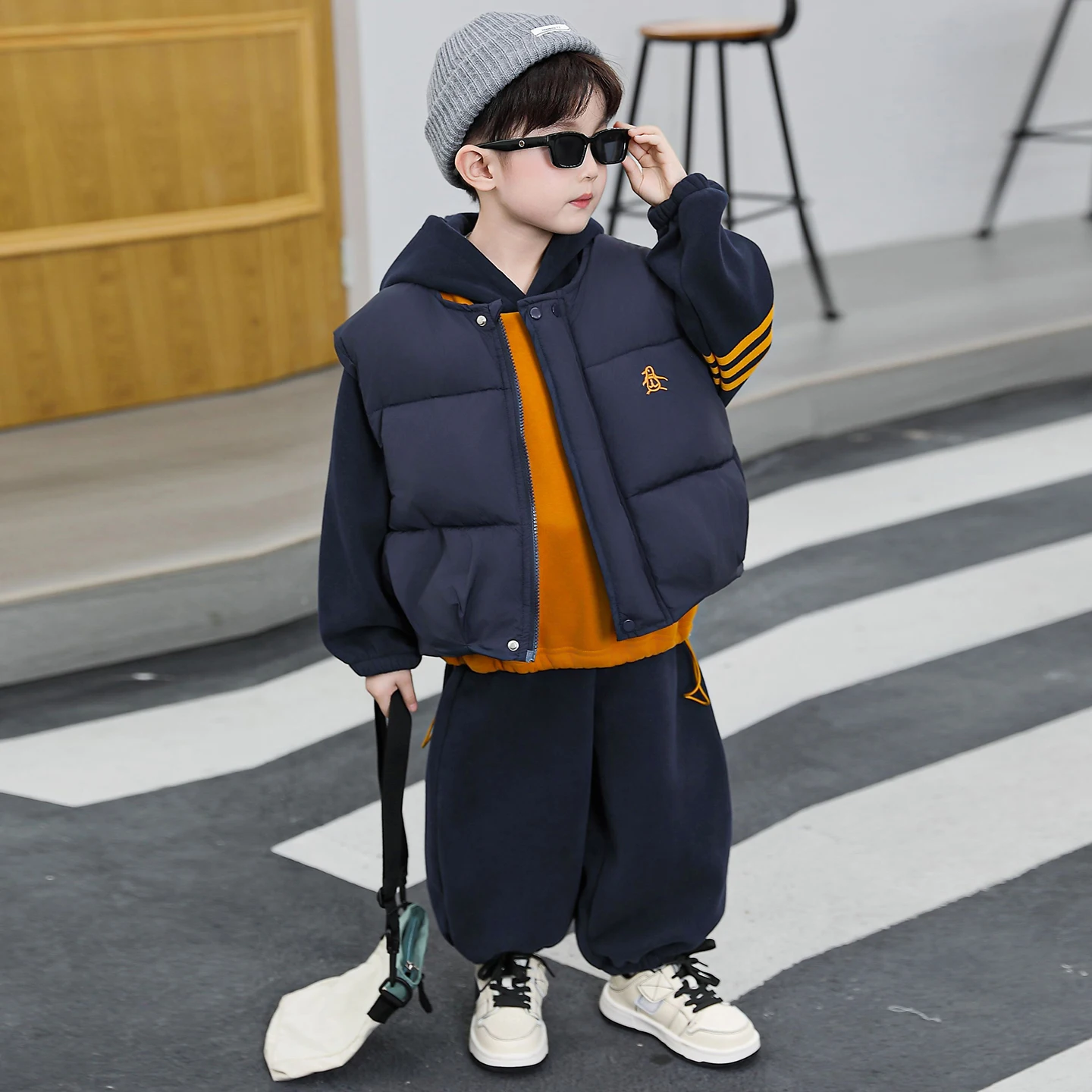 

Утепленный комплект одежды для мальчиков на осень-зиму: хлопковая куртка и брюки с длинными рукавами, теплый комплект из двух предметов