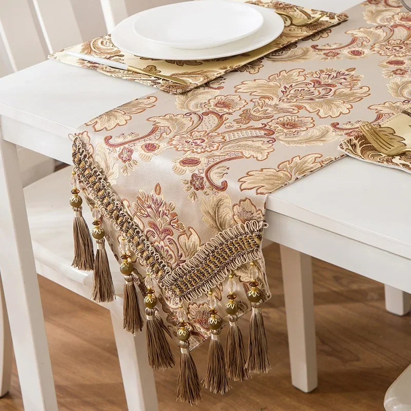 European Style Luxury Table Runner Chenille Light High-grade Jacquard Tassel Tea Runner Silicone Non-slip Bottom Table Runner