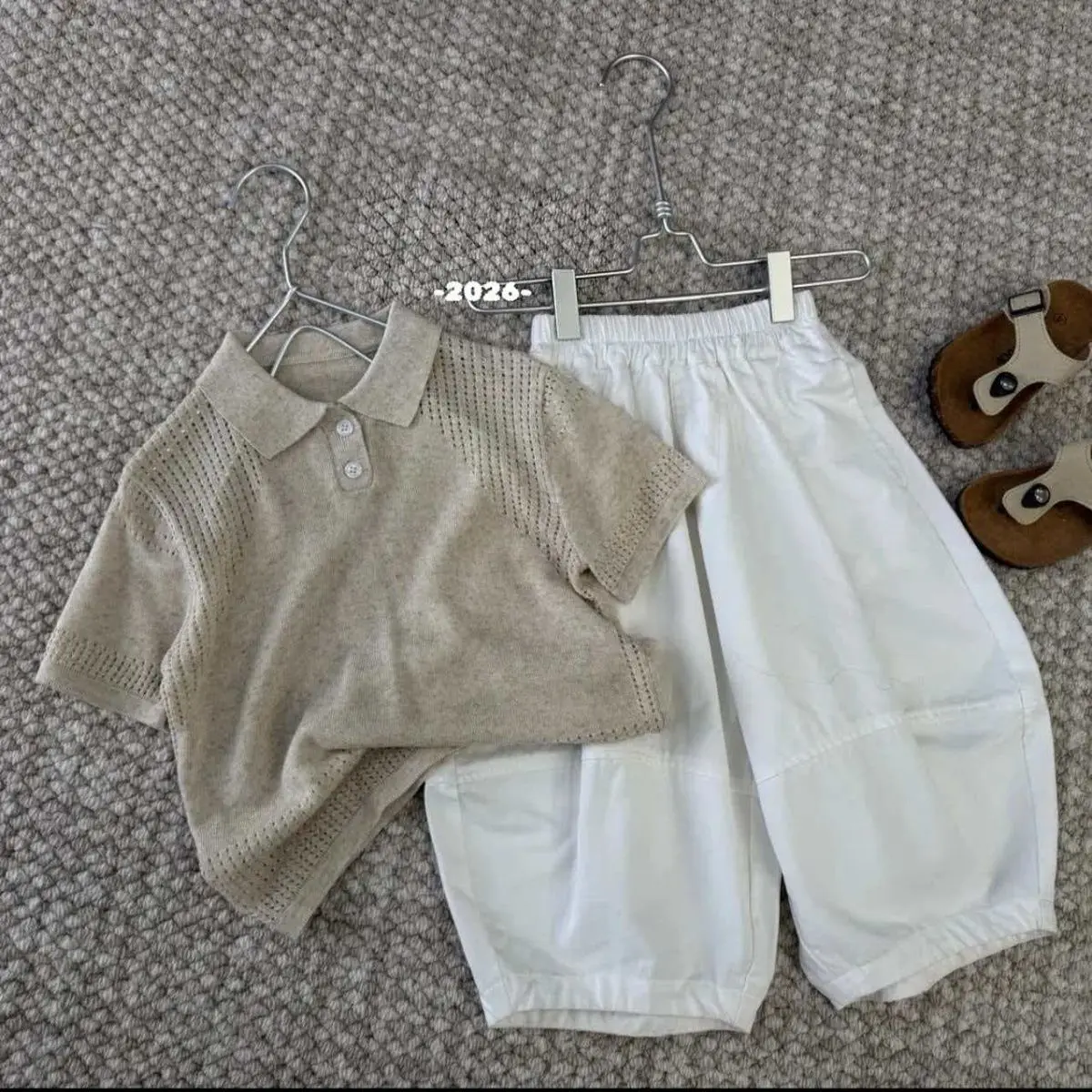 Boys' Summer New 2026 Set Hollow Knitted Short Sleeve Shirt Wide Legs Curved Knife Nine Leg Pants Korean