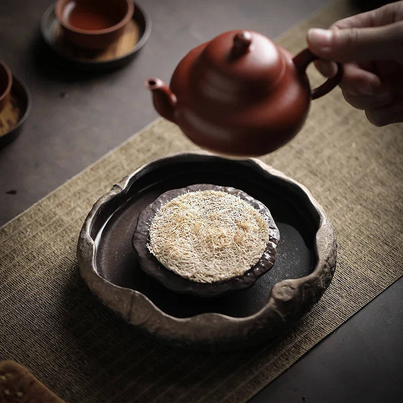 Japanese Style Coarse Pottery Teapot Tray Water-Storing Tea Base Gongfu Tea Mat Rustic Ceramic Kettle Stand for Tea Table