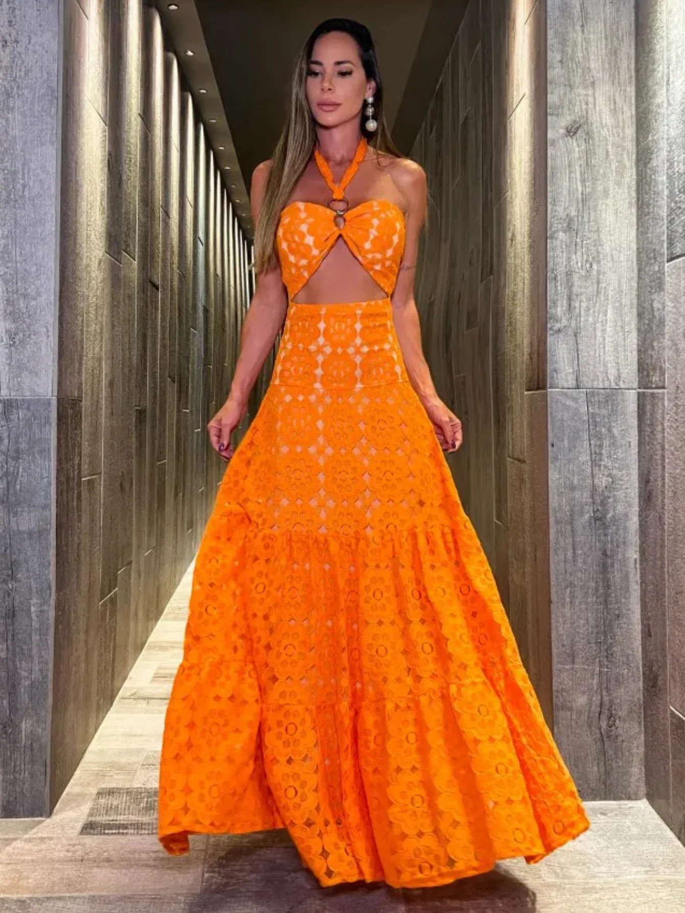 

Summer Solid Hollow Lace Women Dress Halter Strapless Sleeveless Naked Waist Sexy Long Dress Chic Evening Party Female Clothing
