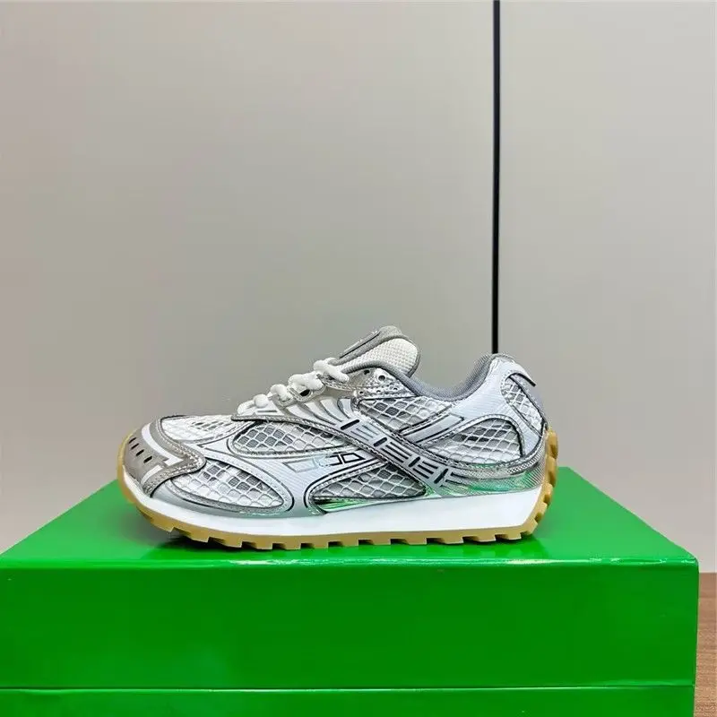 

New Men's and Women's Breathable Soft-soled Casual Shoes, High-quality Men's Shoes with Non-slip Lace-up Casual Sports Shoes