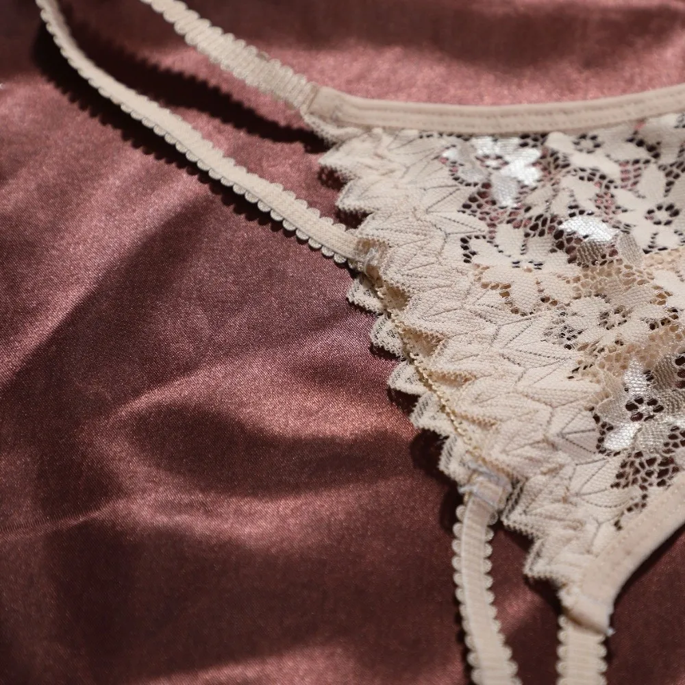 

Breathable Mesh Lace Thong Women Thin Underwear Low Waist Lace Flower Briefs Lingerie Transparent T-Back Panties Daily Wear