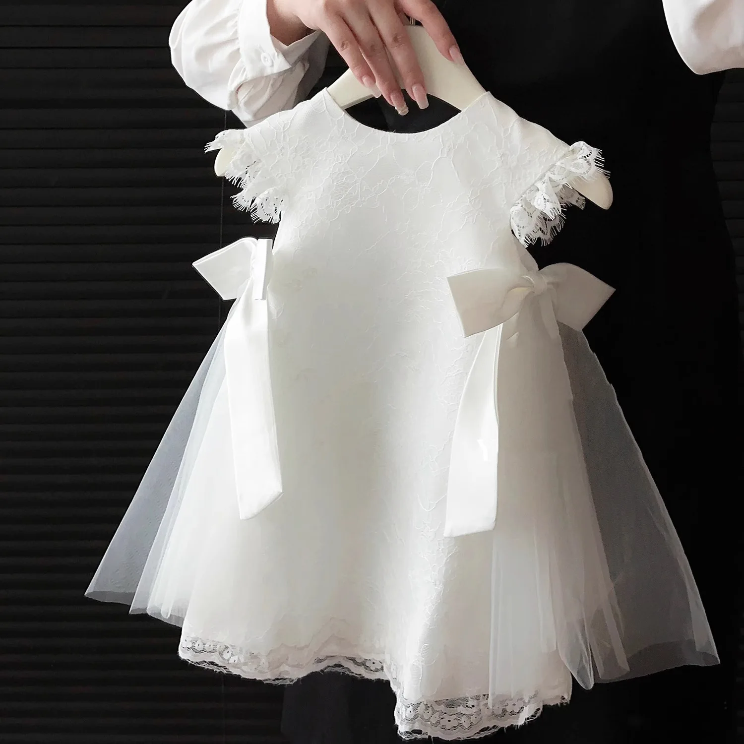 Baby Kids Princess Satin Lace Bow Flower Girl Dress Children First Communion Dress Ball Gown Wedding Party Dress Birthday