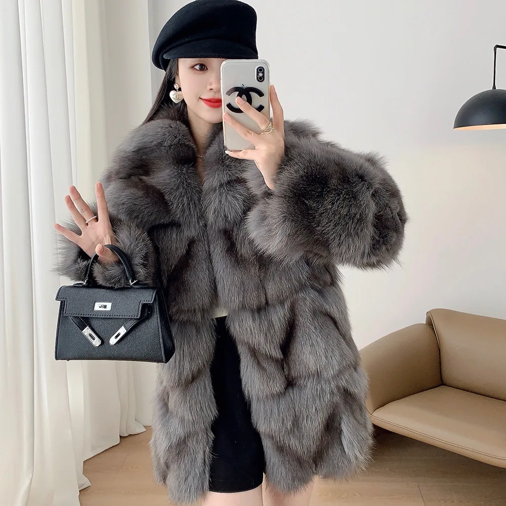 (Fox Beauty) Nuovo cappotto in erba di pelliccia di volpe da donna, taglia media a lunga, pelliccia integrata, stile giovane, cappotto versatile e snellente