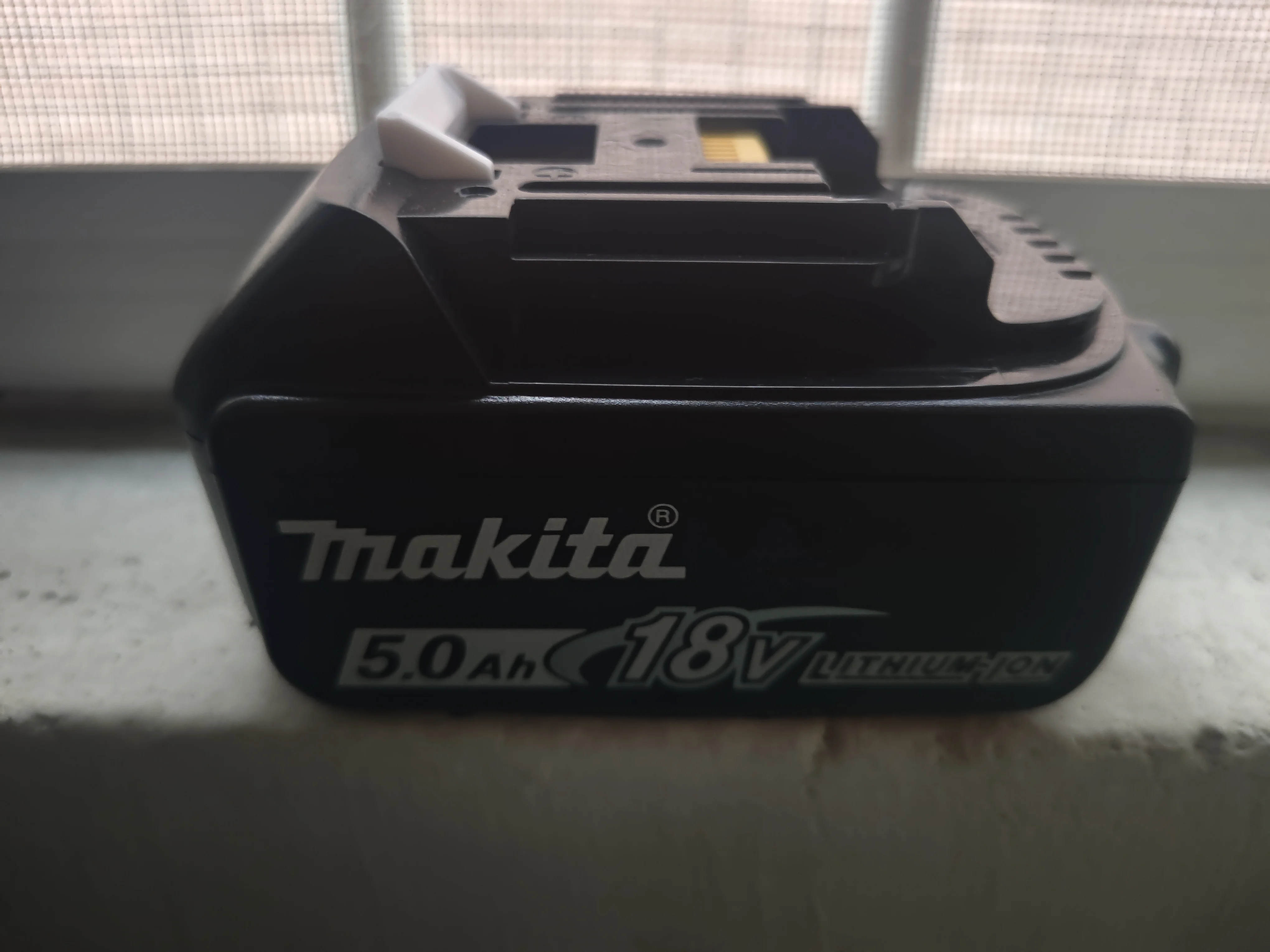 Makita 18V Battery BL1830B BL1850B BL1850 BL1840 BL1860 BL1815 Replacement Lithium Battery
