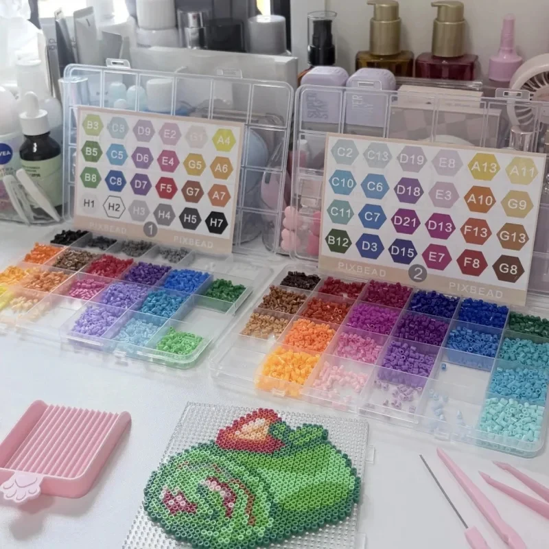 2.6mm Mini Fuse Beads 2000PCS Hama Perler Beads Cartoon DIY Puzzle Craft Kit Parent Child Interactive Family Handmade Toy
