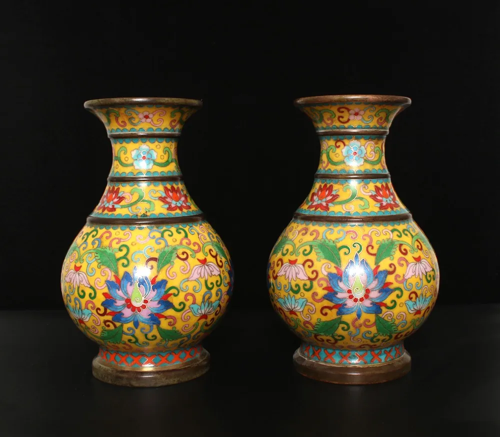 Vintage Pair of Purple Copper Enamel Medium Countertop Vases Golden Flower Celestial Sphere Made in Qianlong Era, 5.5kg, 28x26cm