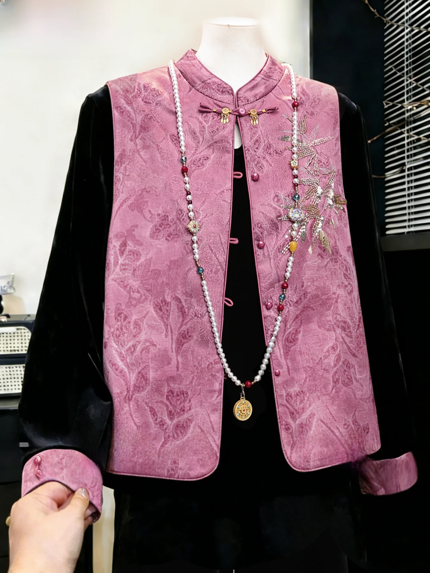 

Ele Gold Velvet Suit Set for Middle-Aged And ly Women Chinese Sle Spring Faion Regal Lady Spring Autumn Vest Coat