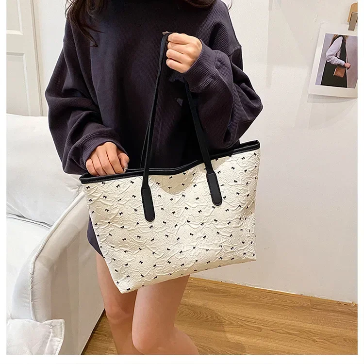 Sommerliche, farbenfrohe Tragetasche mit Schleife für Damen, große Kapazität, trendige, vielseitige Hand- und Schultertasche, ideal für Pendler, Alltag und Freizeit. – Detail 13
