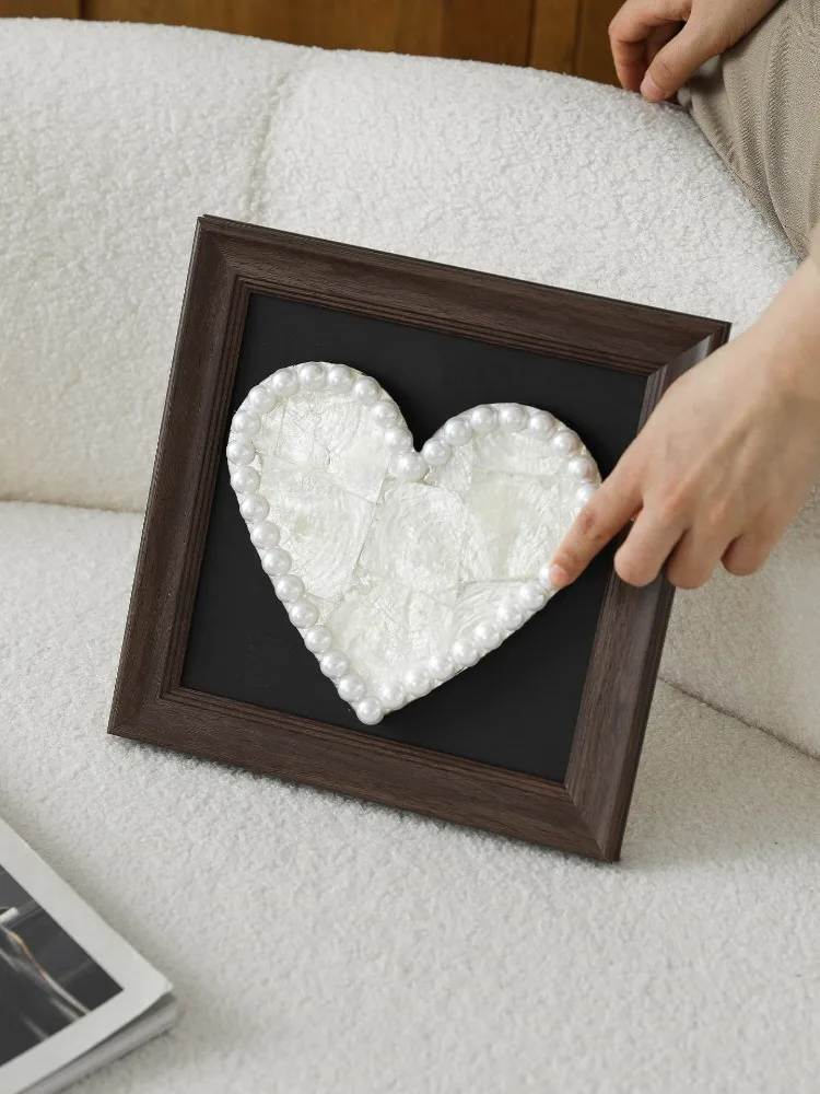European-style Heart-shaped Seashell Decorative Painting Resin Frame Tabletop for Room Office Dining Room Seashell Ornament Gift