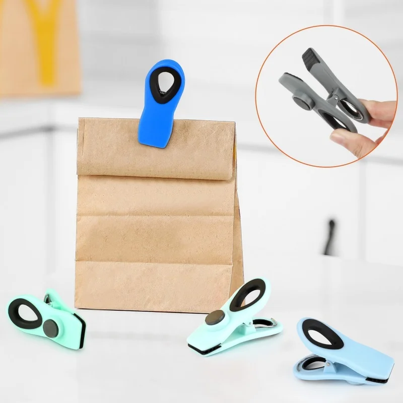 2/4pcs Magnetic multifunctional sealing clip refrigerator snack potato bag clip fresh-keeping clip hanging clip random color