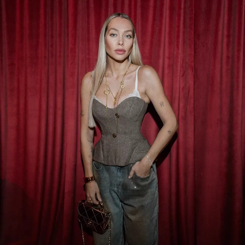 

Женский корсетный топ с лямками-спагетти в стиле пэчворк, сексуальный, с V-образным вырезом, без рукавов, с открытой спиной, облегающий, повседневный, для уличной моды, вечеринок и клубов