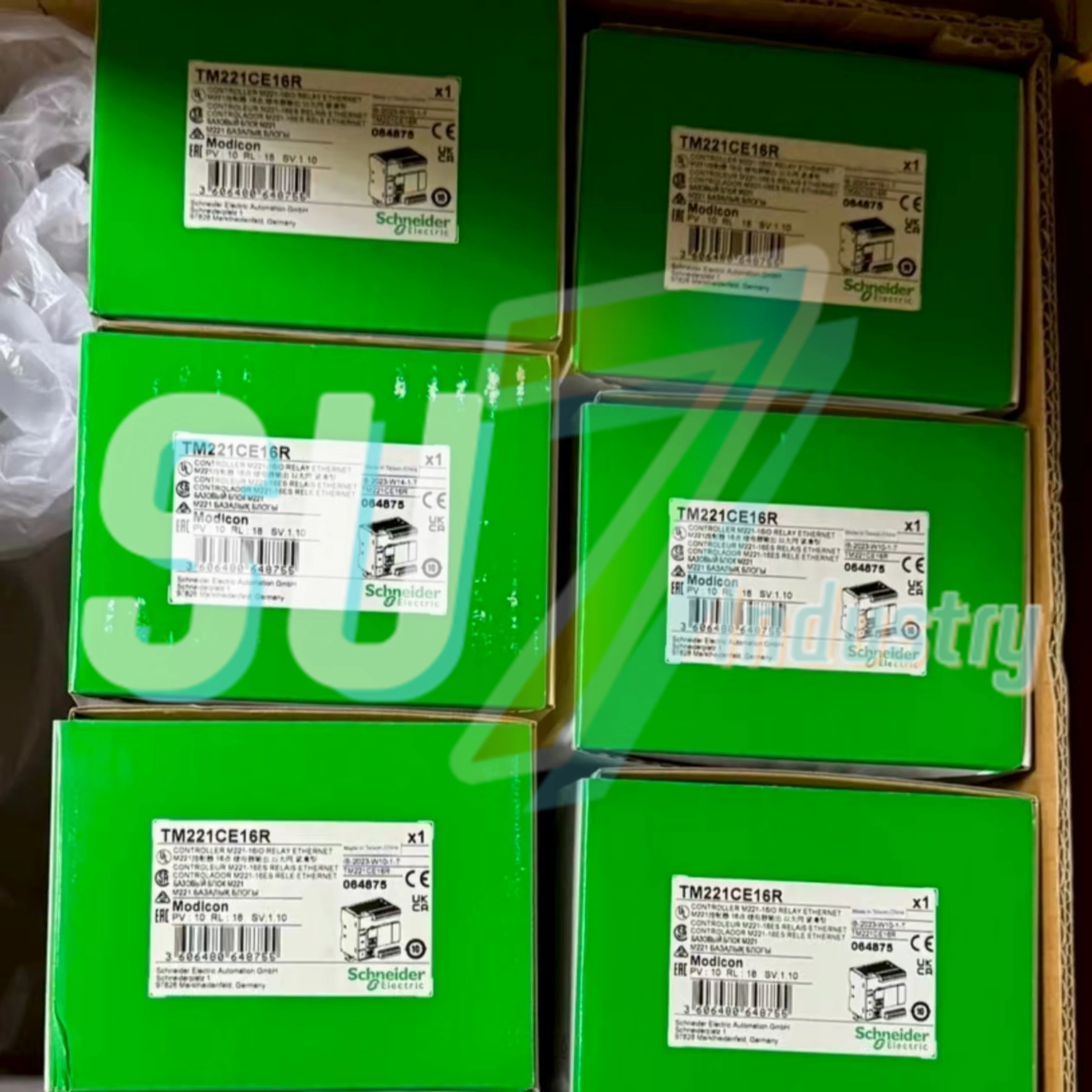 وحدة تحكم plc TM221C40T TM221C40U TM221CE16R TM221CE16T TM221CE16U TM221CE24R TM221CE24T جديدة في الصندوق