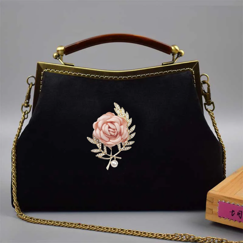 

NEW Fashion Designer Diamond Flower Bags Mother Gift Chic Lay Bag Women's Handbags Velvet Chain Women Shoulder Crossbody Bag