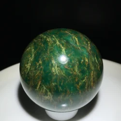 Natural Raw Gemstone Emerald Crystal Sphere Rock Polished Green Quartz Ball Feng Shui Decoration Gift Reiki Healing